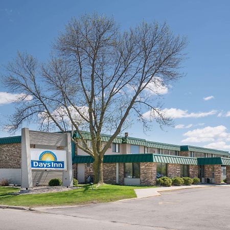 Days Inn By Wyndham Mason City Exteriör bild